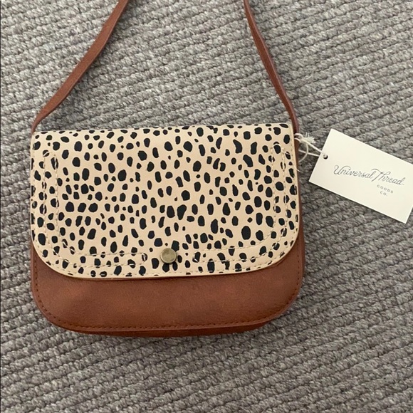 Universal Thread Handbags - Universal thread crossbody bag